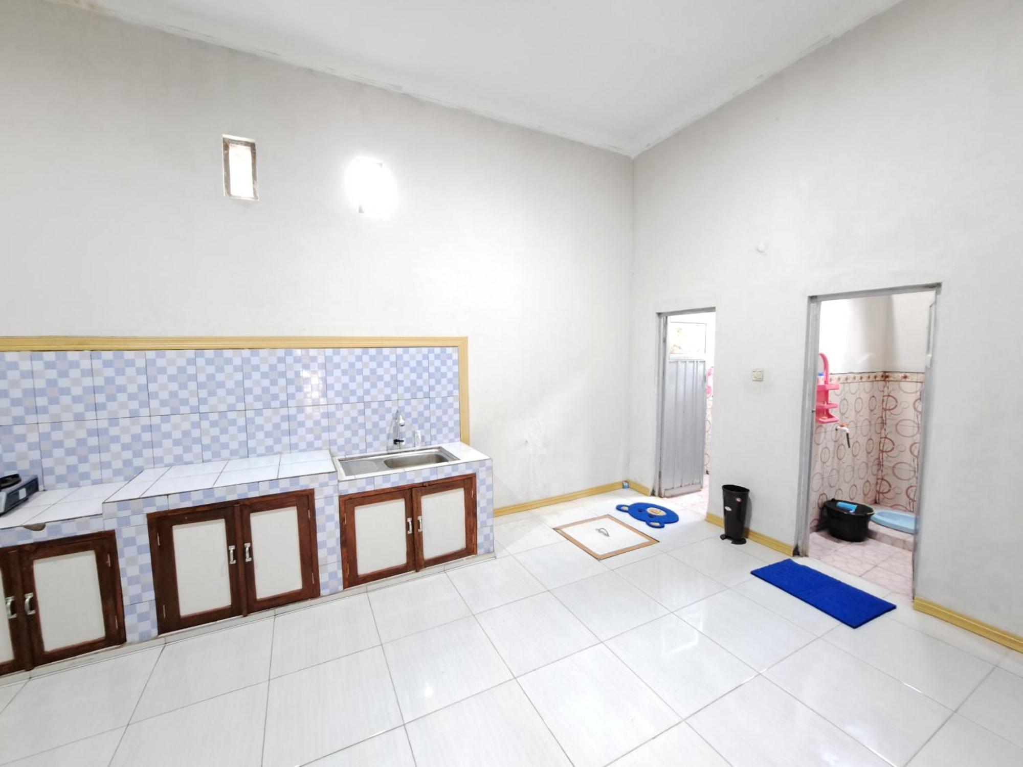 Romadhoni Homestay Magelang Habitación foto